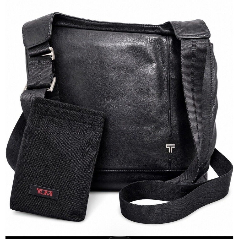TUMI 6923D Bryce Black Leather Messenger Bag Crossbody Shoulder Flap Pouch